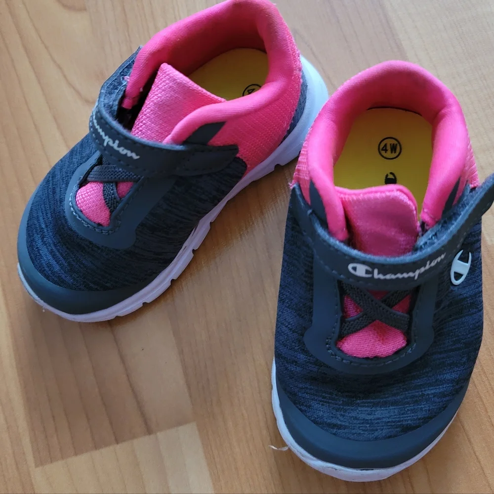 Champion Girls First Walking Shoes Sneaker Munchkin Pink Grey Active Size 4M
